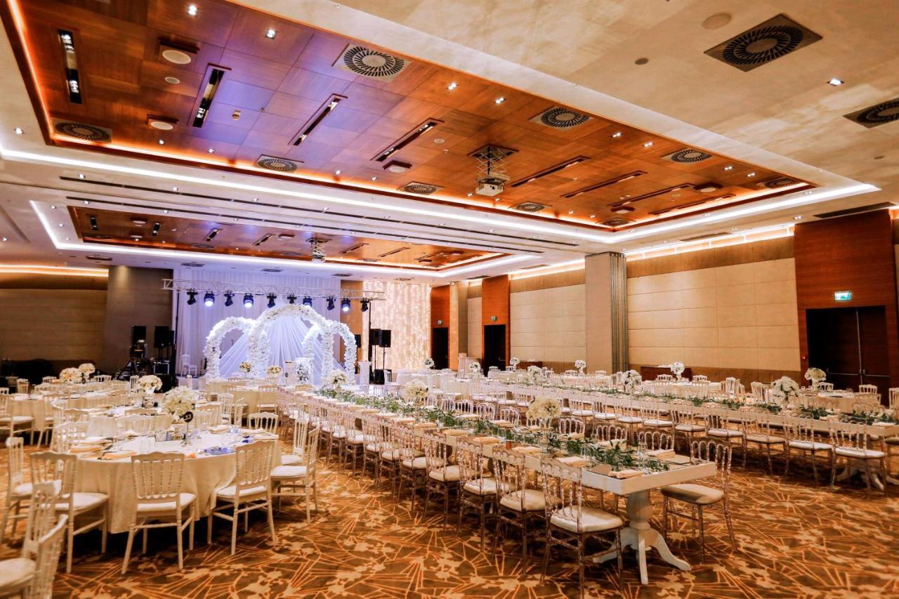 Radisson Blu Hotel & Spa, Istanbul Tuzla Exterior photo The Grand Ballroom